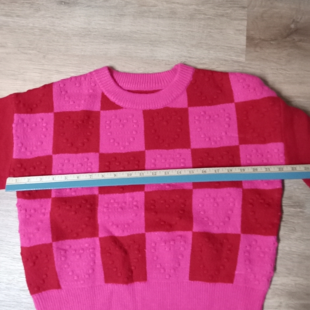 NWT Hot Pink & Red Plaid Heart Round Neck Valentine's Sweater - Picture 8 of 11